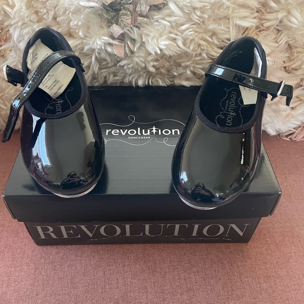 Toddler Tap Shoes. Great used condition.